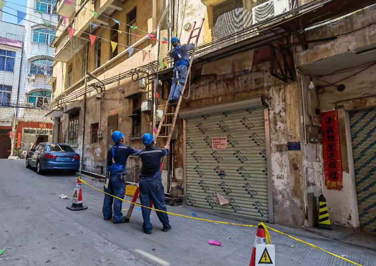 5-市志办多次牵头组织相关单位到“路长制”责任路段开展整治工作。.jpg