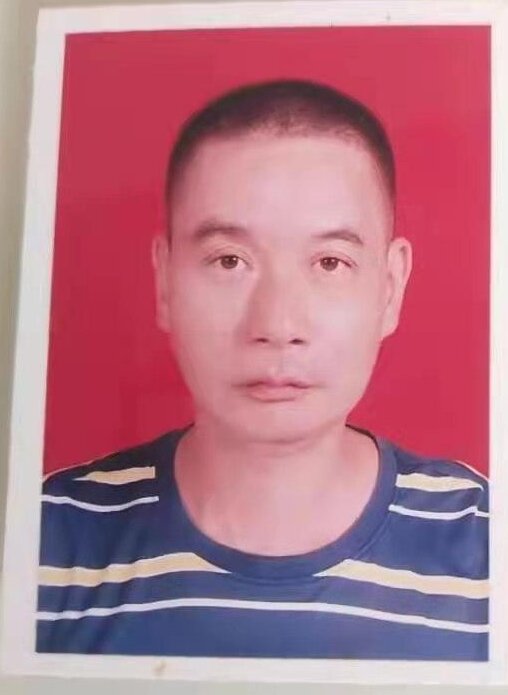 简大伟相片_proc.jpg