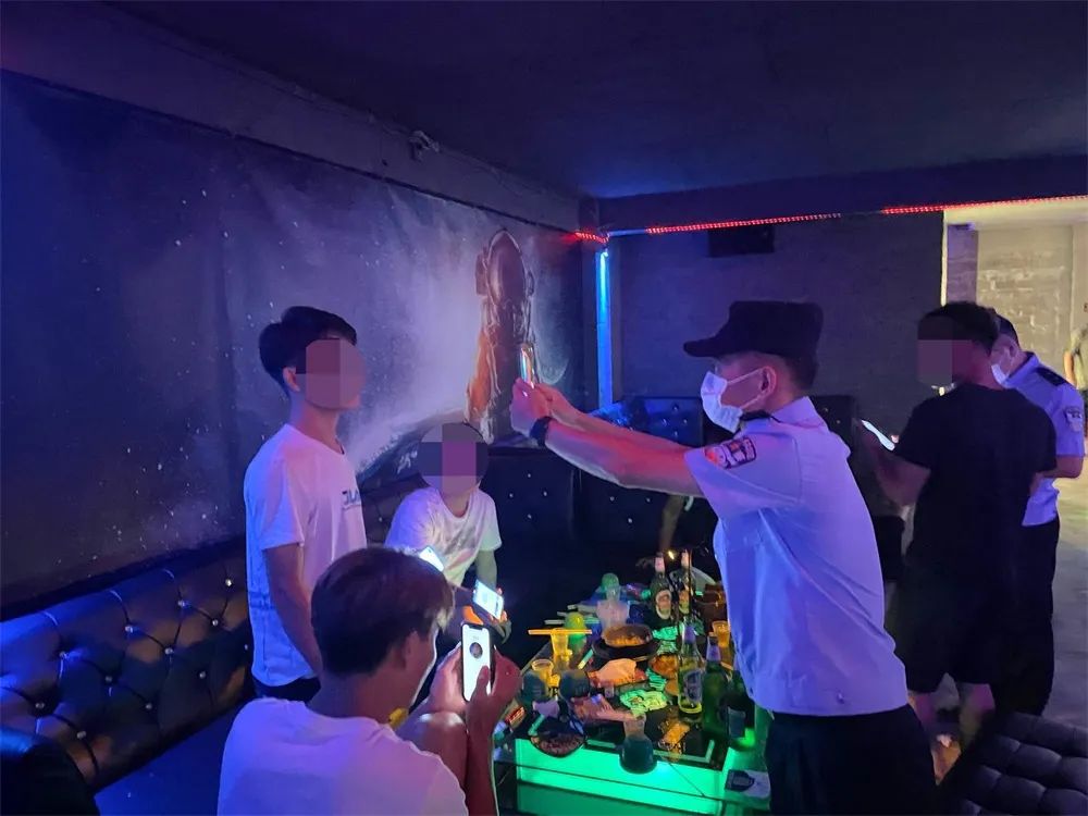 2222.jpg