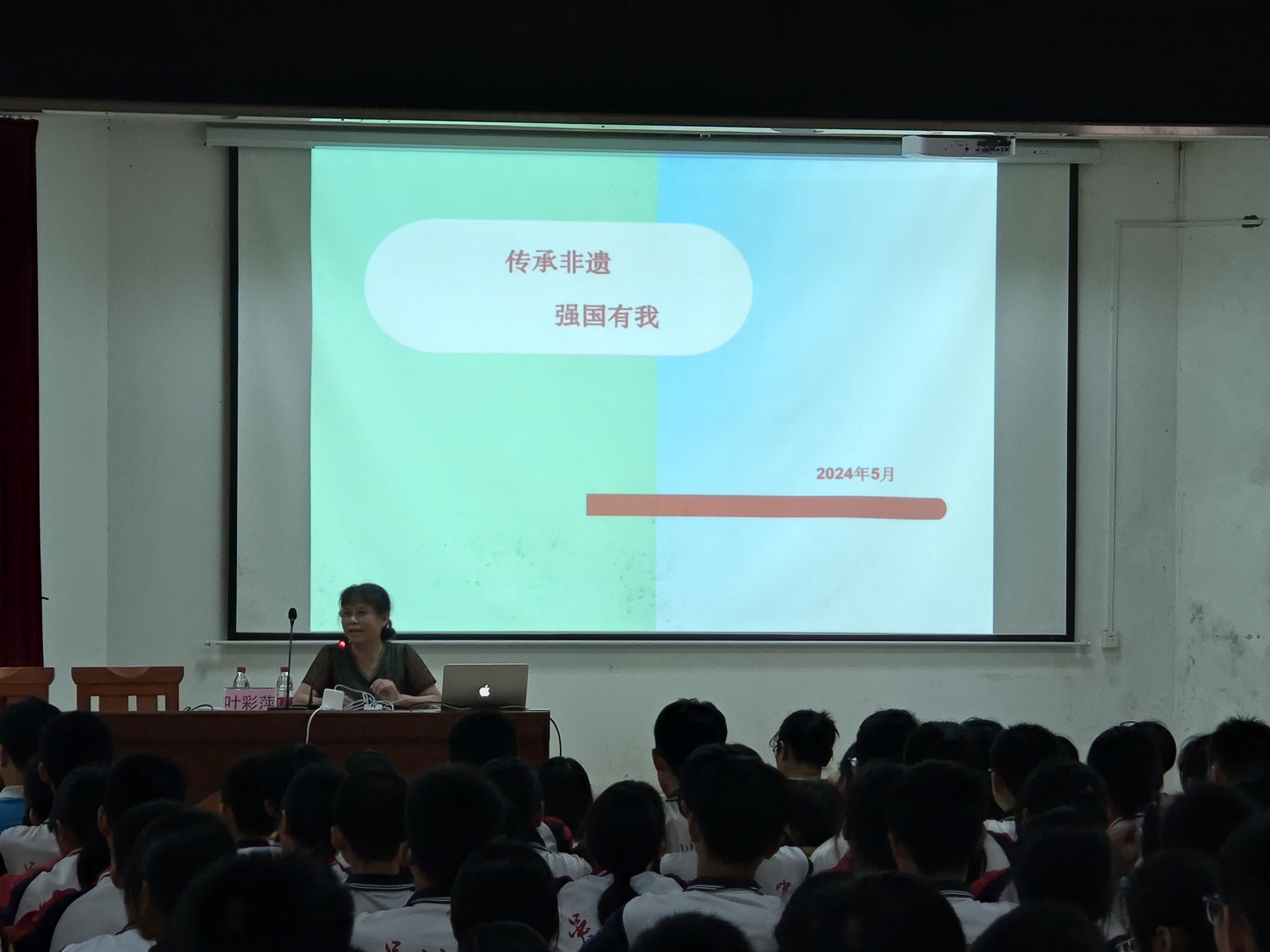 木偶进校园1.jpg