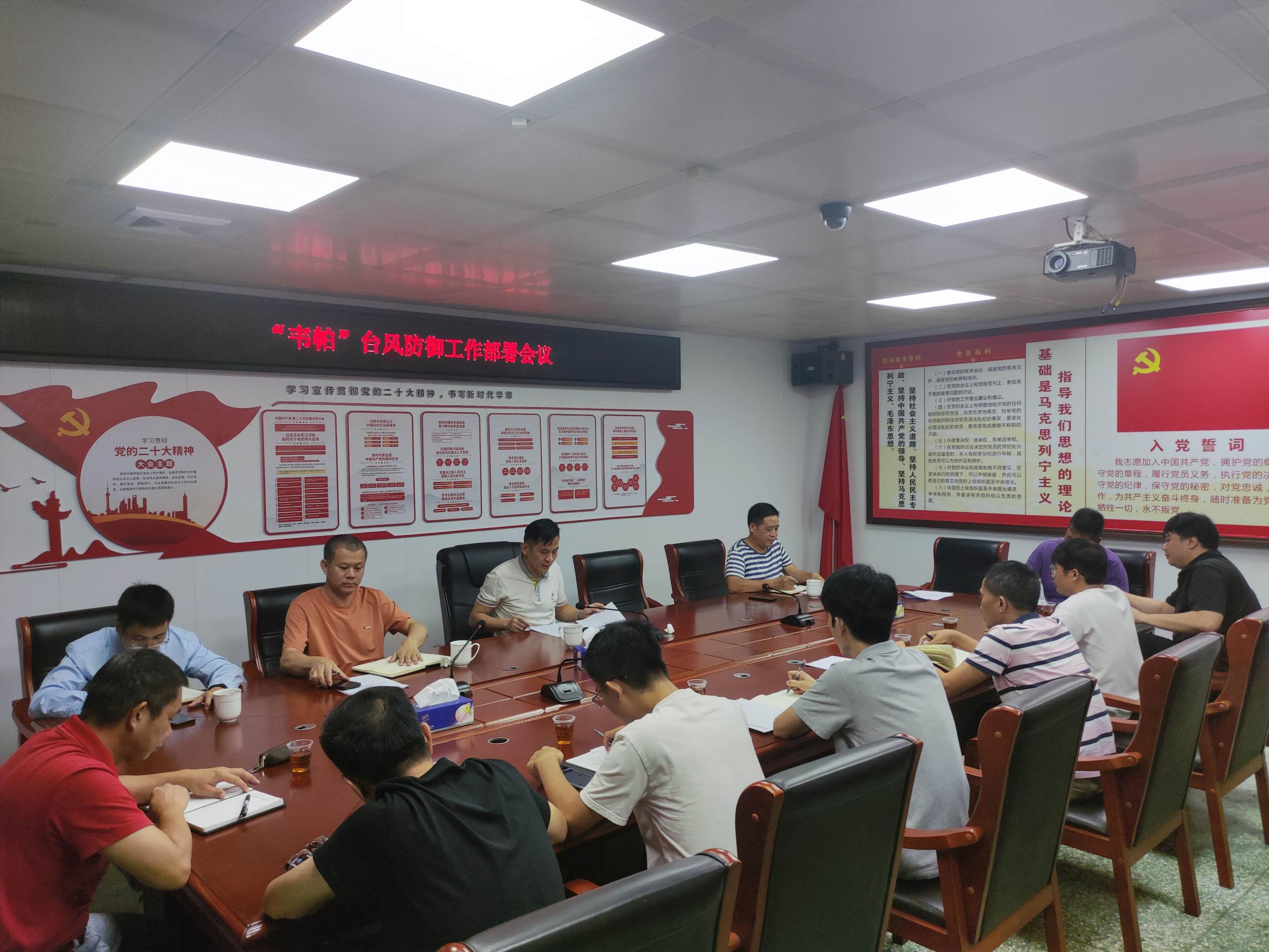 市住建局全力以赴防御“韦帕”台风 领导带队下沉一线筑牢安全防线
