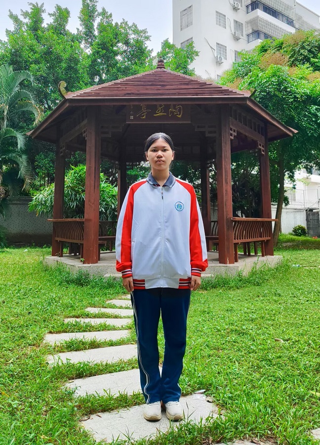 4-骆淇淇同学(吴川一中)获得三等奖.jpg