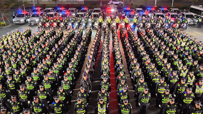 吴川举办电动自行车摩托车交通安全专项整治行动誓师大会