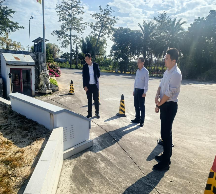 吴川市委常委、常务副市长柯造以“四不两直”方式开展春节前安全生产督导检查