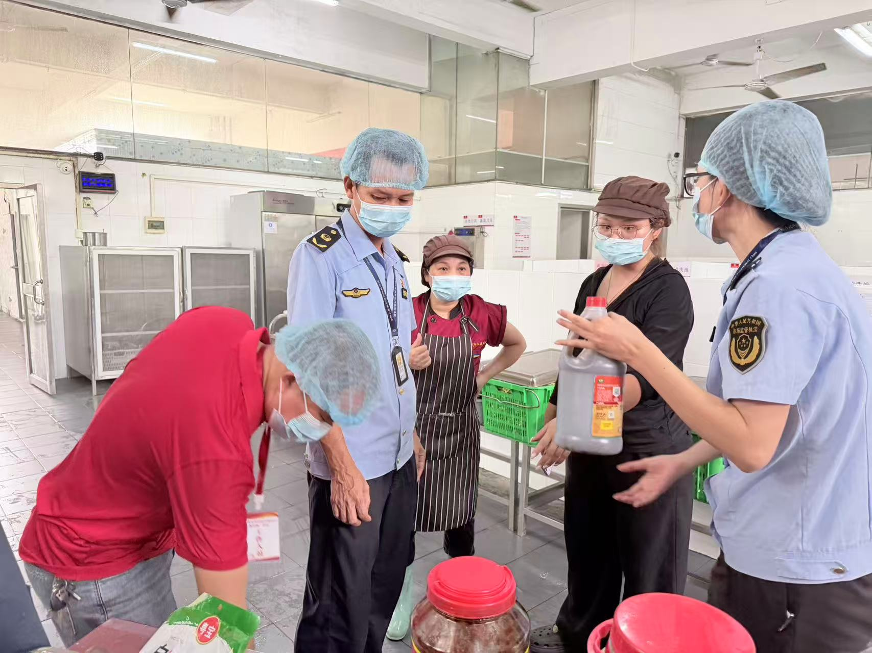 吴川市市场监督管理局全力护航高考期间食品安全