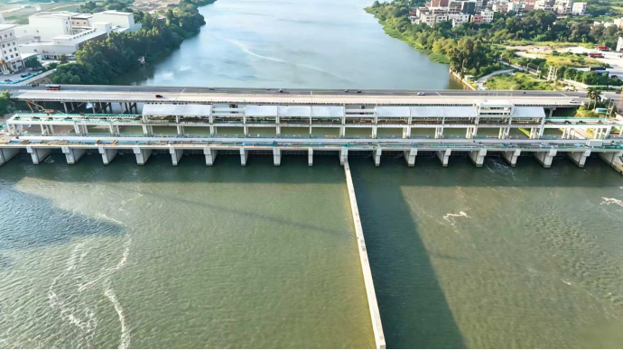 吴川市积美拦河闸坝和塘尾分洪闸重建工程情况